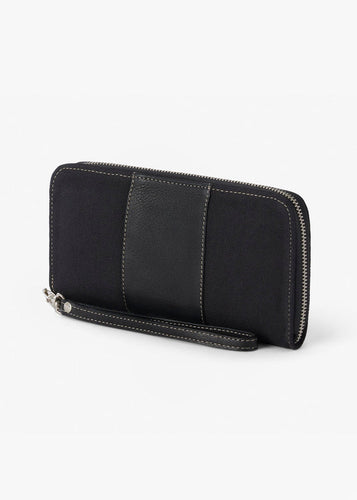 OUGHTON™ Paddock Wristlet Wallet in Classic Canvas